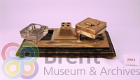 TH\CT\Museum catalogue\3D objects\2014_4_c_th.jpg; 2014.4; Inkwell stand with Borough of Wembley Coat of Arms; Inkwell